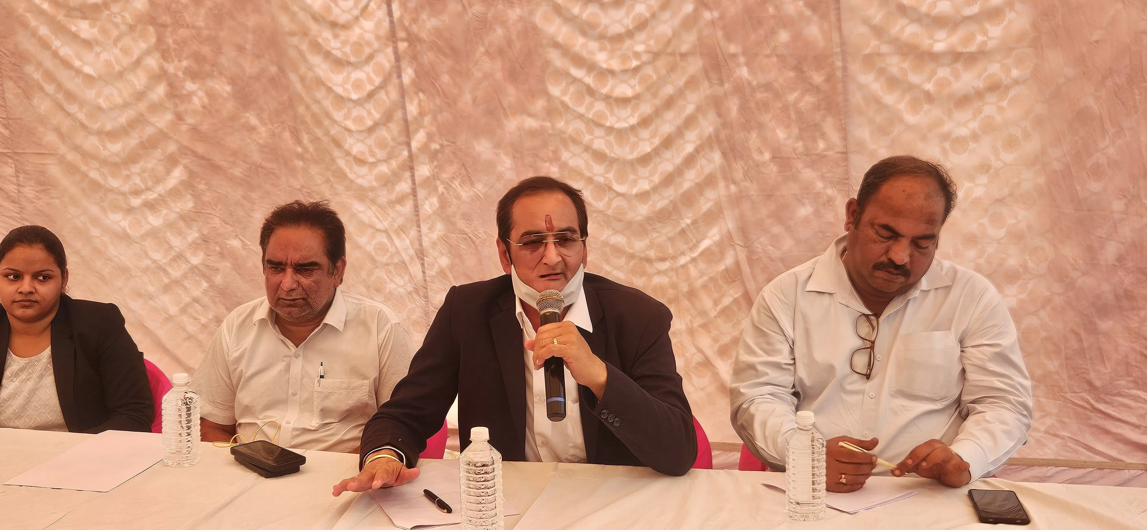 एड पुरोहित ने किया प्रदेश के प्रत्येक जिले में एडवोकेट भवन बन वाने का वादा