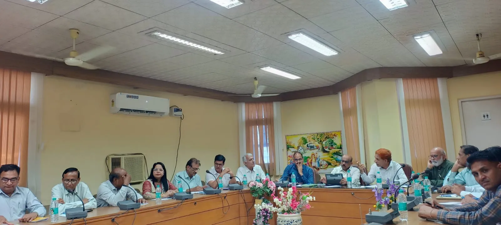 क्षेत्र में खजूर उत्पादन बढ़ाने के लिए गुणवत्तायुक्त प्लाटिंग मेटेरियल की समयबद्ध आपूर्ति करनी होगी सुनिश्चित