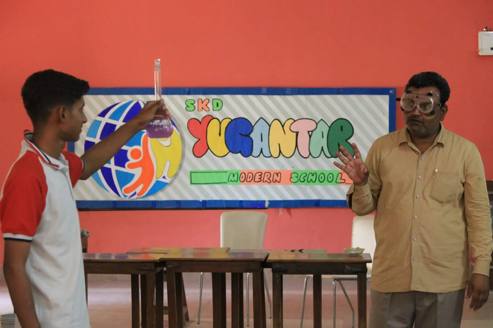 जादू नहीं विज्ञान है...चमत्कार के पीछे होता है विज्ञान का लॉजिक