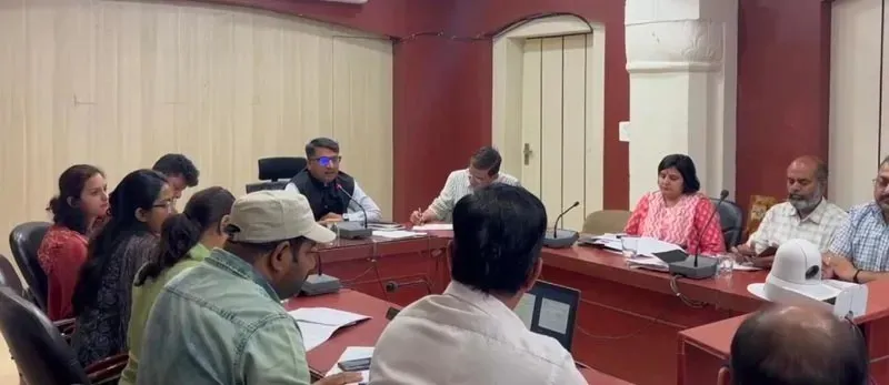 बीकानेर: 15 दिन में परिवाद निस्तारण के निर्देश, देरी पर कलेक्टर सख्त