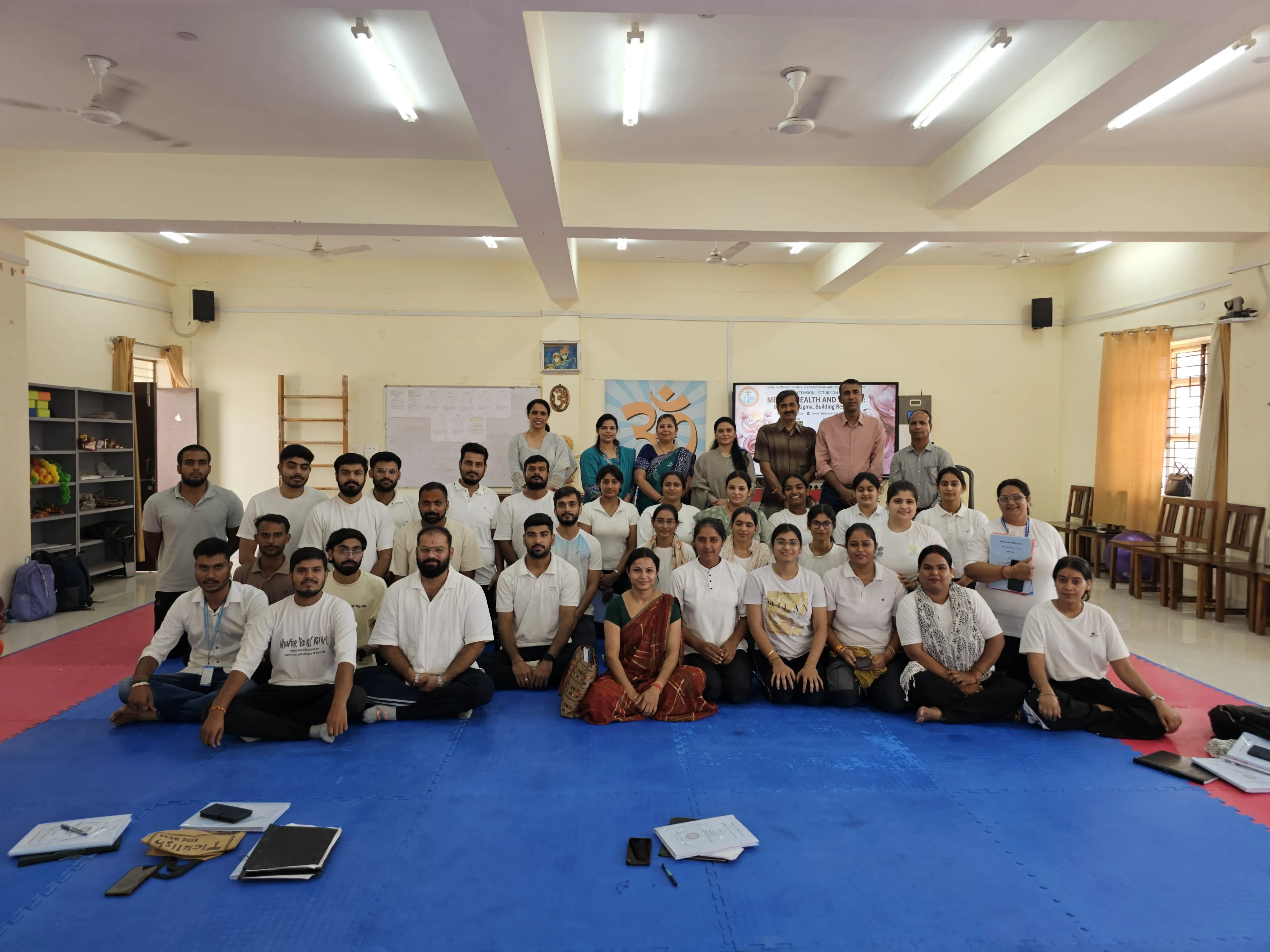 महिलाओं का मानसिक स्वास्थ्य विषय पर विस्तार व्याख्यान आयोजित