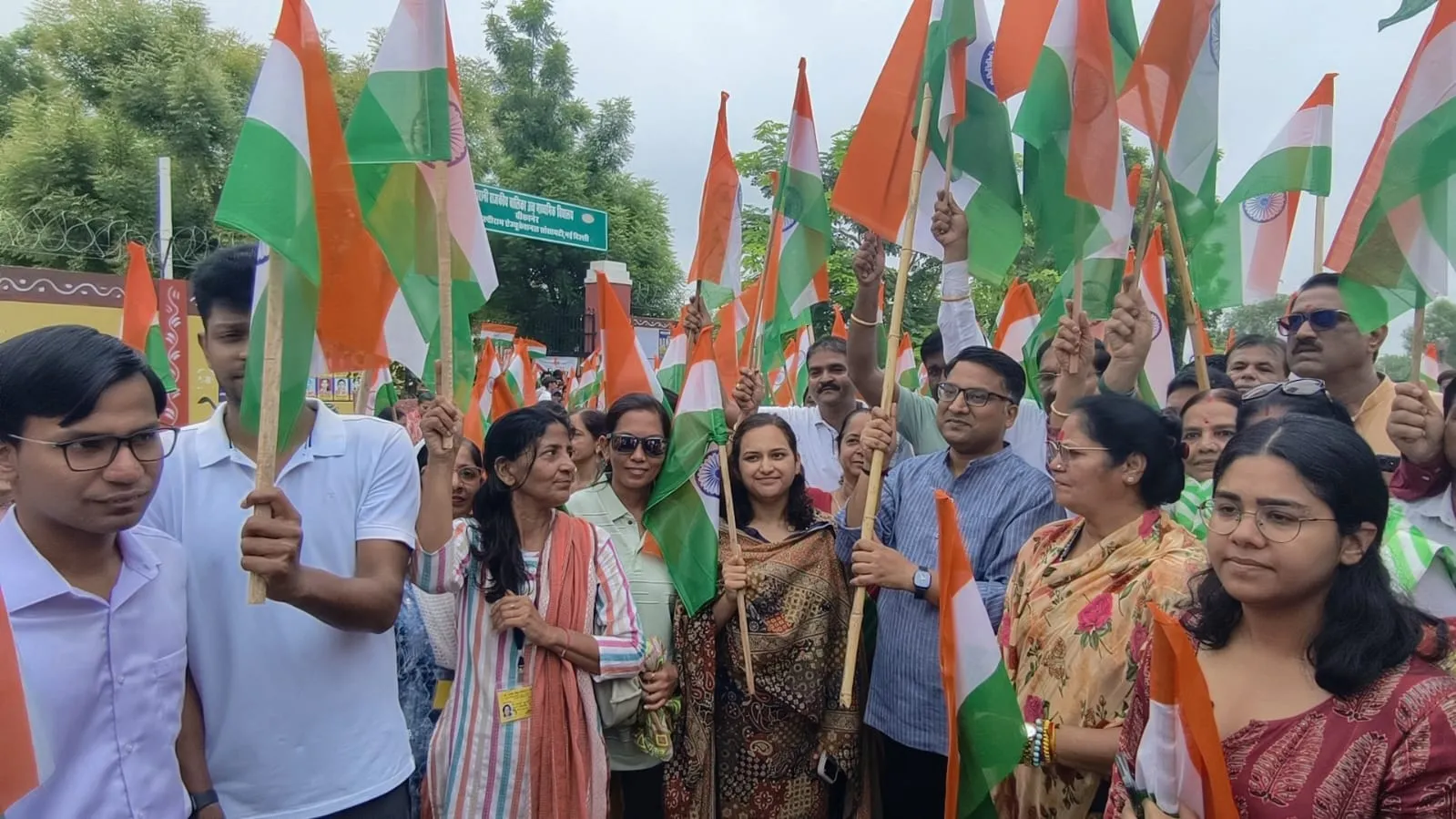 ‘हर घर तिरंगा’ अभियान का प्रभात फेरी से आगाज