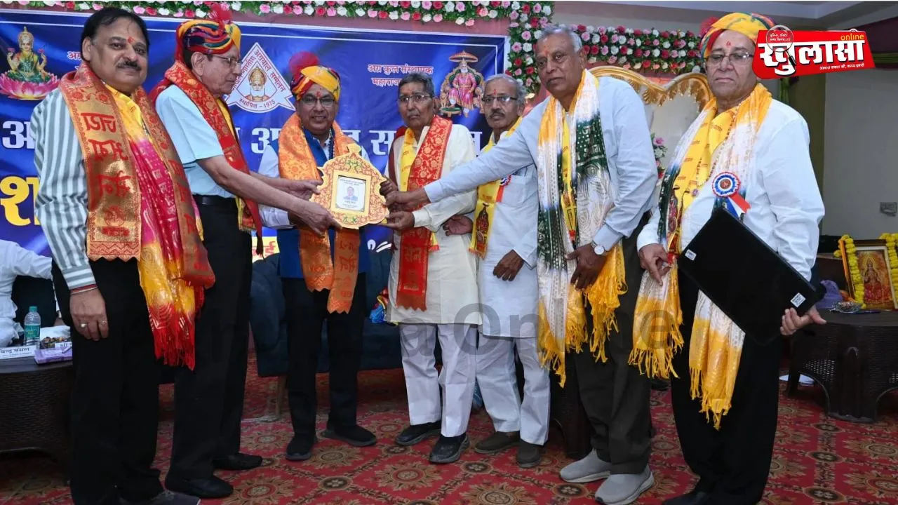 समाज में फैली कुरीतियों को मिटाने और जरूरतमंदों की मदद के लिए आगे आएं : ज्ञान ज्योति गुप्ता